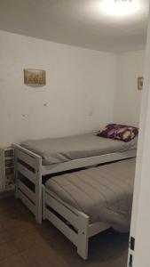 a bedroom with a bed in a room at Hospedaje en San Isidro in San Isidro +20 photos