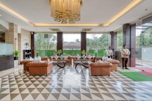 Posezení v ubytování Hotel Grand Visava Lonavala