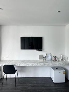 Kuchyň nebo kuchyňský kout v ubytování Nirundorn Resort Chaam