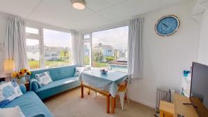 Posezení v ubytování F71 Elova, Riviere Towans