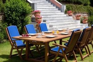 גינה חיצונית ב-Villa Veneziano Suites & Villa