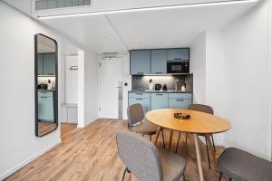 Kuchyň nebo kuchyňský kout v ubytování Limehome Basel Münzgasse
