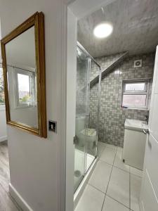 Ένα μπάνιο στο Fairestone House +82 φωτογραφίες