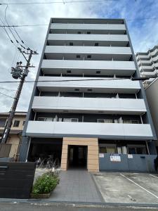 Budova, kde se apartmán nachází + 32 fotografií