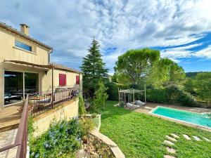 Gallery image of La Villa Verte, Piscine privative in Montpezat