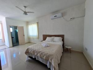 Gallery image of Casa familiar com piscina in São Pedro da Aldeia