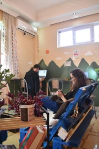 Hosté ubytování Harmony Backpackers Hostel + 37 fotografií