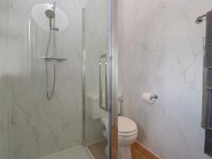 Koupelna v ubytování Doubletree Cottage + 16 fotografií