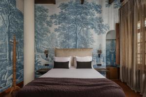 Postel nebo postele na pokoji v ubytování Stoes Boutique Hotel + 37 fotografií
