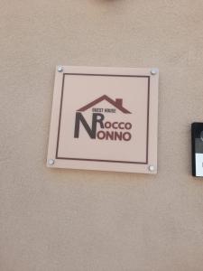 Certifikát, hodnocení, plakát nebo jiný dokument vystavený v ubytování Nonno Rocco Guest House