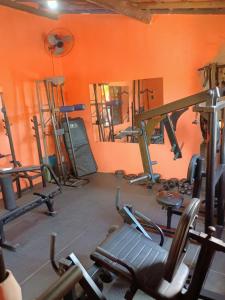 Fitness centrum a/nebo fitness zařízení v ubytování Pousada Canto do Mar