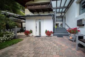 Κήπος έξω από το Ferienhaus2-Sölden mit Summercard