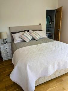 Postel nebo postele na pokoji v ubytování Double Bedroom