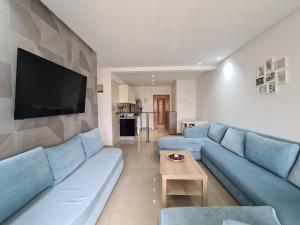 Kuchyň nebo kuchyňský kout v ubytování Charmant appartement en résidence piscine