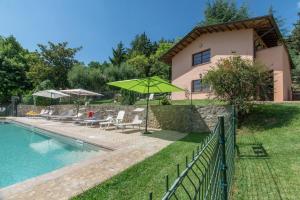 Bazén v ubytování Agriturismo Il Poggio, Casa Rosa nebo v jeho okolí