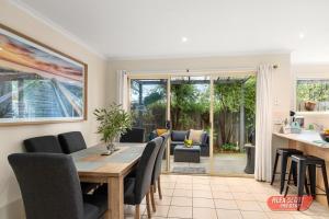 Gallery image of HOLLYDENE 2 - 6 Guests in Cowes