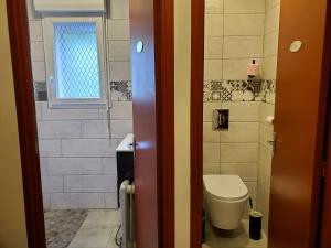 Łazienka w obiekcie camping hôtel les airelles