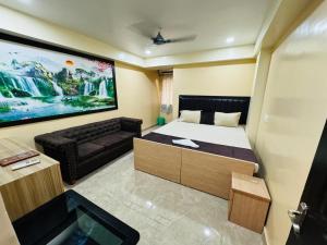 Gallery image of Hotel Red Velvet in kolkata