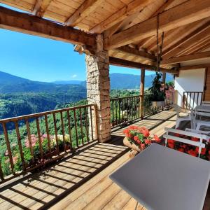 Balkón nebo terasa v ubytování B&B Val Maschi