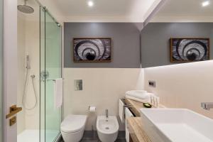 Koupelna v ubytování Le Meridien Visconti Rome