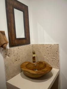 Imagen de la galería de La Suite Safari Luxe SPA, en Bouillargues