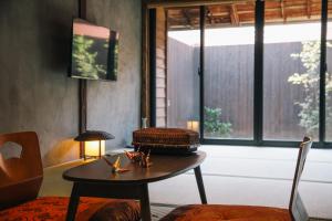 Istumisnurk majutusasutuses 尾道土堂庵 Onomichi TSUCHIDOAN supported by COCOSTAY