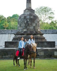 Hosté ubytování Abhayagiri - Sumberwatu Heritage Resort