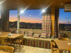 Posezení v ubytování Raqeem Hotel + 37 fotografií