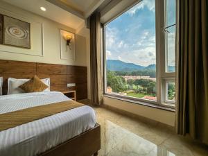 Nespecifikovaný výhled na hory nebo výhled na hory při pohledu z hotelu + 52 fotografií