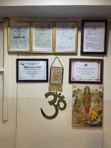 Certifikát, hodnocení, plakát nebo jiný dokument vystavený v ubytování Holy Land Hotel Nepal
