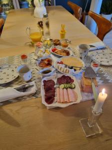 Jídlo v bed and breakfast nebo okolí