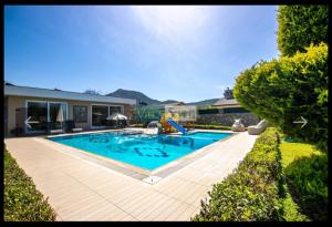 Πισίνα στο ή κοντά στο villa güzellik