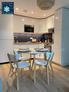 Køkken eller tekøkken på Paris Disney Sweet Retreat