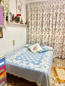 Postel nebo postele na pokoji v ubytování Estudio con Buenas Vistas Cerca de Águilas