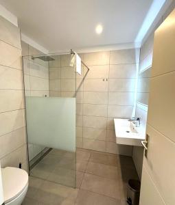 Afbeelding uit fotogalerij van Strandhotel Buckow Resort & SPA gut-Hotels SEE in Buckow