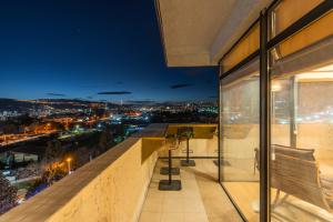 Balkón nebo terasa v ubytování Cozy Apartment with a beautiful view of old town