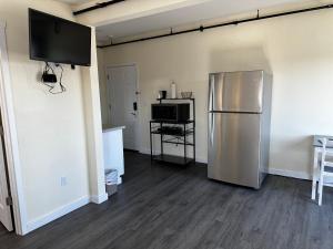 Kuchyň nebo kuchyňský kout v ubytování Dock Street Inn
