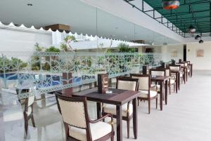 Restaurant o iba pang lugar na makakainan sa LYNN Hotel by Horison