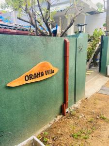 Certifikát, hodnocení, plakát nebo jiný dokument vystavený v ubytování Orana Villa