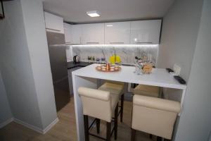 Kuchyň nebo kuchyňský kout v ubytování Kaldrma Guesthouse