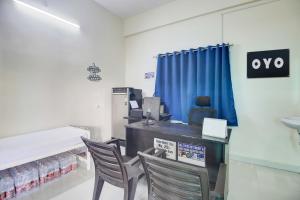 Ένα ή περισσότερα κρεβάτια σε δωμάτιο στο Hotel O REDDY'S GRAND LUXURY ROOMS