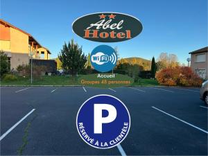 Certifikát, hodnocení, plakát nebo jiný dokument vystavený v ubytování Abel Hôtel