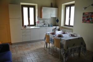 Kuchyňa alebo kuchynka v ubytovaní Agriturismo Valdappio