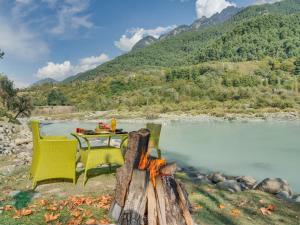 Fotografie z fotogalerie ubytování Hotel River View Resort v destinaci Pahalgam