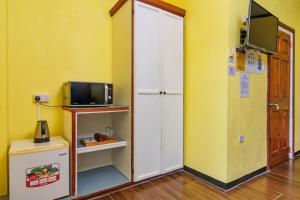 Una cocina o cocineta en Tropical Paradise View