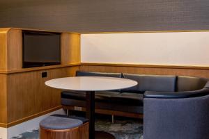 Posezení v ubytování Courtyard by Marriott Times Square West
