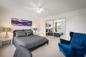 Posezení v ubytování Hobart City Townhouse