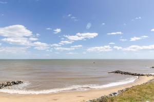Gallery image of Luxury Lodge With Stunning Sea Views At Hopton Haven Park Ref 80055S in Great Yarmouth