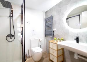 Kúpeľňa v ubytovaní B2 Verdeguer - Cozy Loft close to the beach