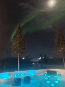 Bazén v ubytování Luxury villa Levin Höperö nebo v jeho okolí